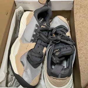 Air Women’s Jordan Delta